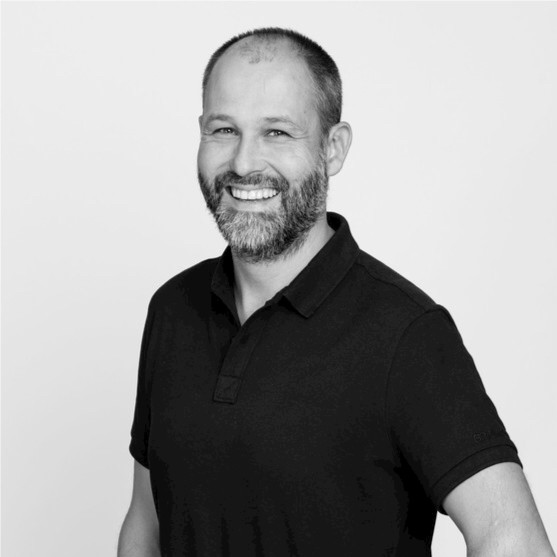 Arnout van Scherpenzeel CXO Lead at MijnDomein - CRO.CAFE podcast guest