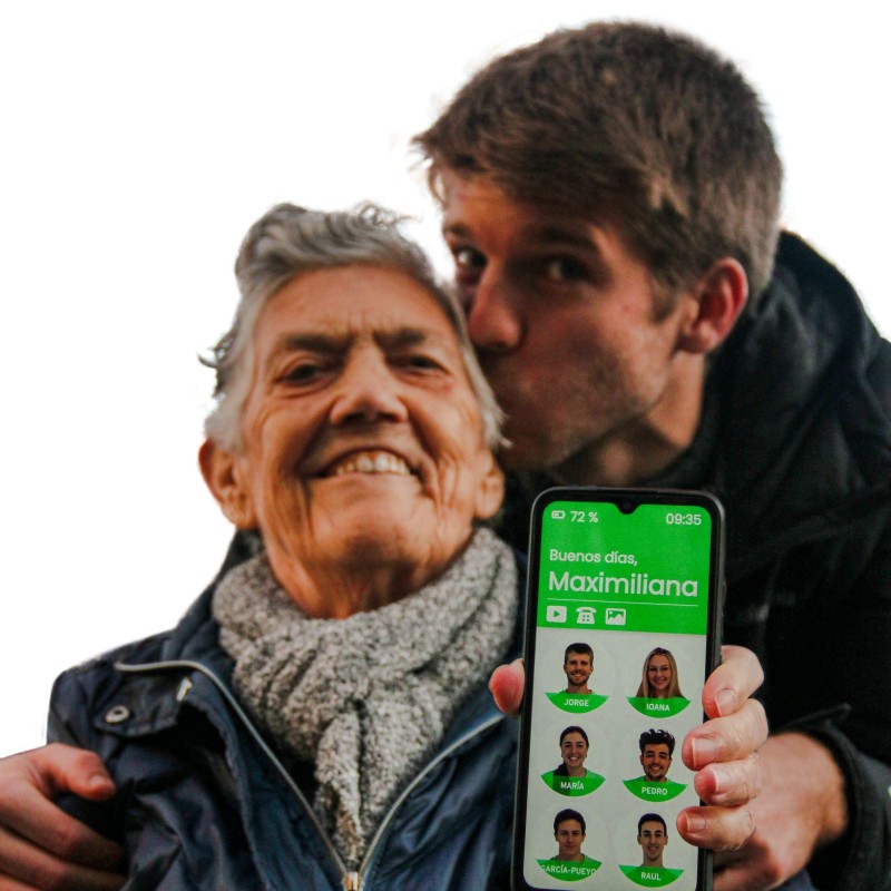 Jorge Terreu CEO at Maximilliana - CRO.CAFE podcast guest