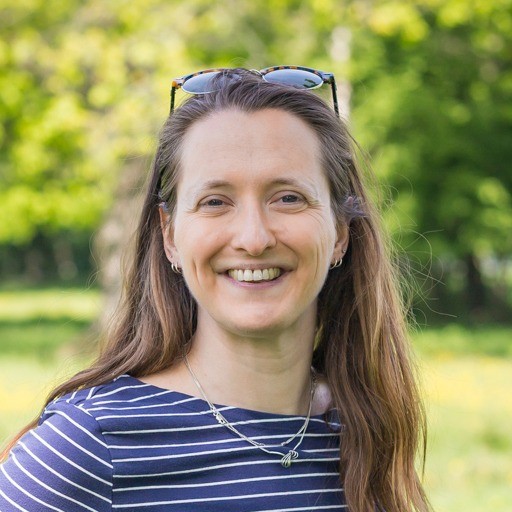 Rianne van de Rijt UX Designer & Researcher at Luxottica Group - CRO.CAFE podcast guest