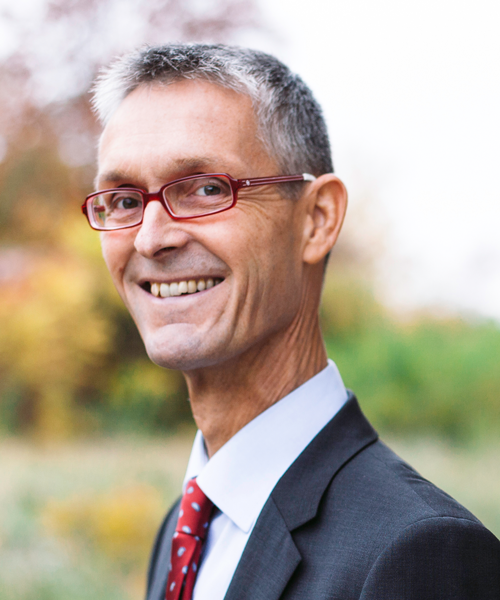 Torsten Schwarz CEO at marketing-BÖRSE GmbH - CRO.CAFE podcast guest